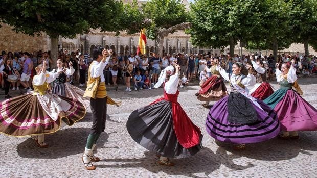 La ciudadanía burgalesa recupera su tradicional Fiesta del Curpillos