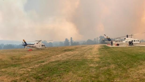 Desalojan los helicópteros de la base de Villardeciervos por el incendio de la Sierra de la Culebra