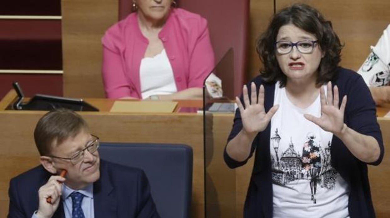 Tximo Puig y Oltra, en el Parlamento valenciano