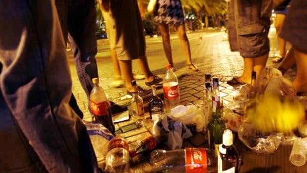 Alcázar de San Juan prohíbe el botellón con multas de hasta 4.000 euros