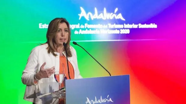 Susana Díaz, tras la debacle del PSOE en Andalucía: «Me duele mucho mi partido y mi tierra»