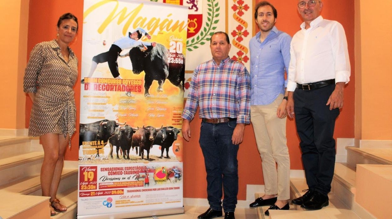 El alcalde de Magán, José Luis Martínez, durante la presentación de las actividades