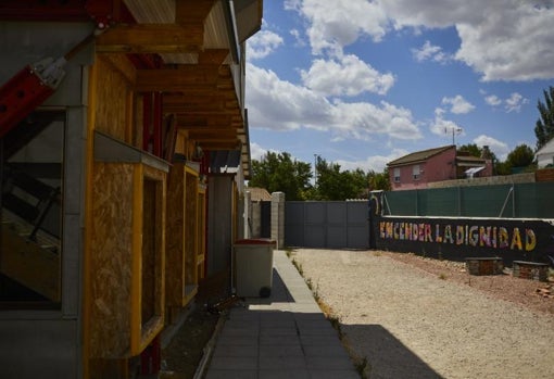 Vecinos-mediadores en la Cañada Real: «15 de los 18 casos de absentismo que encontré, ya están integrados»