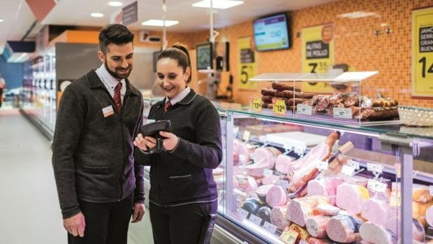 Uno de cada tres puestos de alto nivel en Consum están ocupados por mujeres