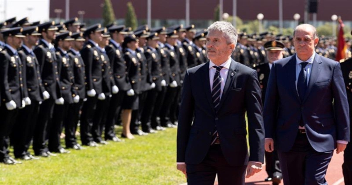 Marlaska, ministro del Interior, junto a Francisco Pardo, director general de la Policía