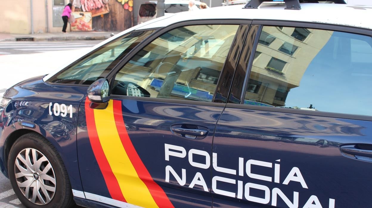 Imagen de recurso de un coche patrulla de la Policía Nacional