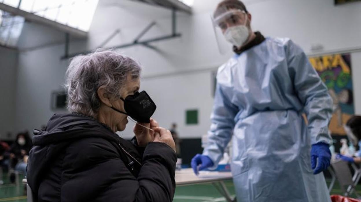 El boom de positivos se ha disparado en las últimas semanas en Galicia y en el resto del país