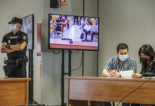 Imagen del acusado durante el juicio que se celebra en la Audiencia de Valencia