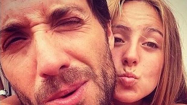 Antonio David:«Rocío se enteró de la boda de su madre por el «¡Hola!»