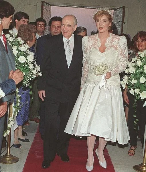 La boda de Andreas Papandreu y Dimitra Lianis en 1988