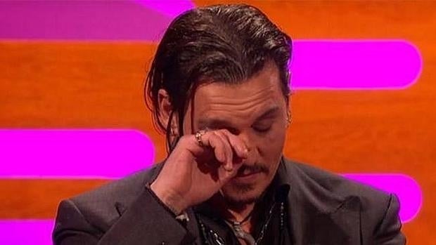 Johnny Depp rompe a llorar por su hija