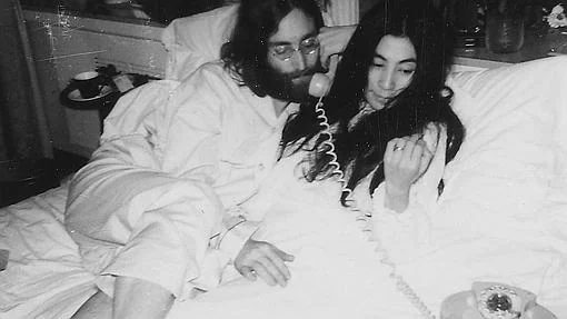 John Lennon y Yoko Ono durante la «Bed-In» celebrada en Montreal (Canadá) en 1969