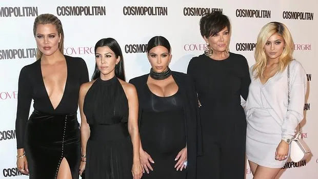 620px x 349px - Kris Jenner filtrÃ³ el vÃ­deo porno por el que Kim Kardashian saltÃ³ a la fama