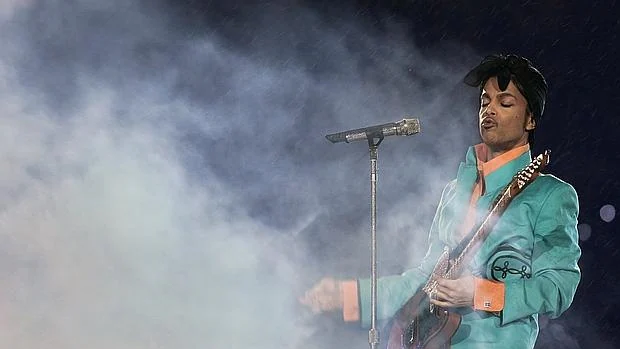 Prince, durante un concierto