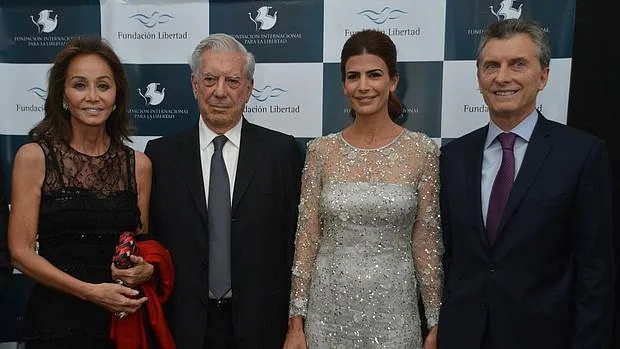 Isabel Preysler, Marios Vargas Llosa, Juliana Awada y Mauricio Macri