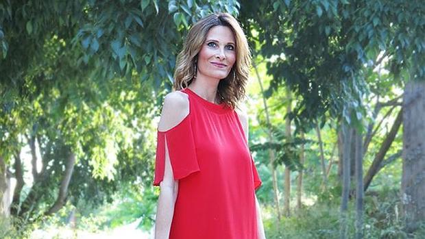 Un vestido rojo para ocasiones especiales