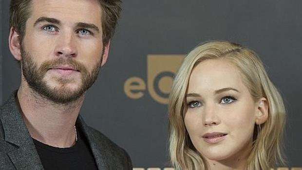 Liam Hemsworth: «Jennifer Lawrence me preguntó si me gustaba tener relaciones sexuales con los canguros»