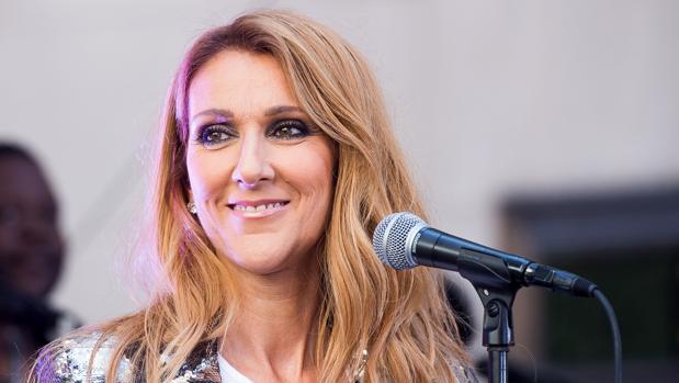 Céline Dion parece haber recuperado la alegría tras la muerte de su marido y mánager