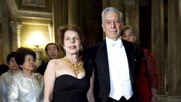 Mario Vargas Llosa vuelve a los escenarios del Nobel