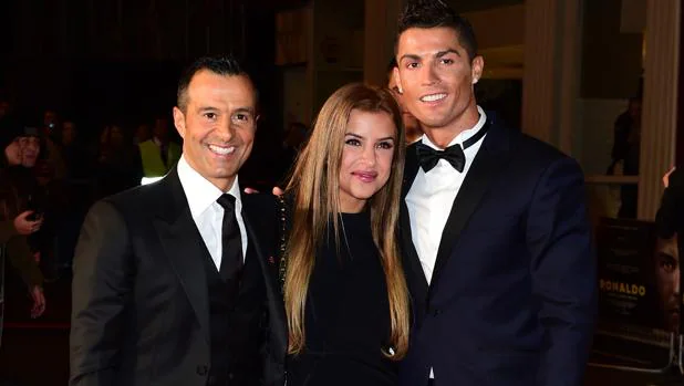 Jorge y Marisa Mendes junto a Cristiano Ronaldo