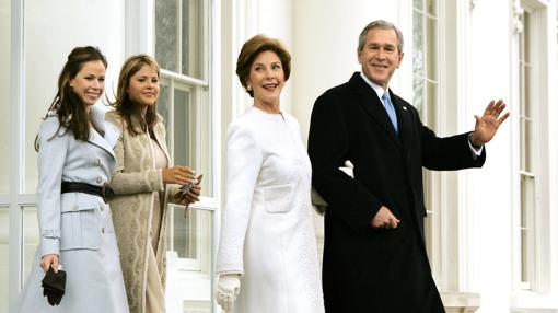 Consejos de las hijas de Bush a las Obama como «ex primeras hijas»