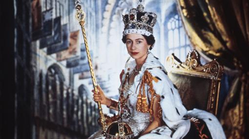 Isabel II fue coronada el 2 de junio de 1953