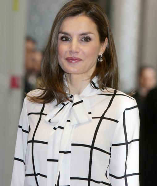 Doña Letizia marca el ritmo de las tendencias