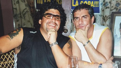 Maradona y Omar Suárez, en Cuba