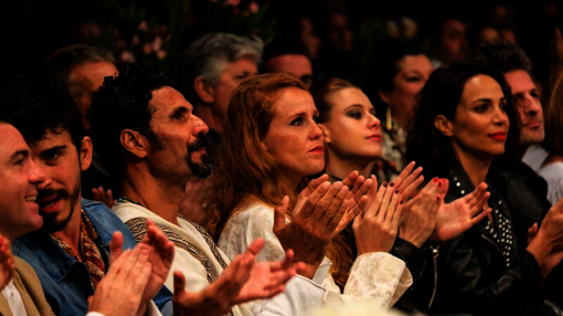 Óscar Higares y María Castro en el front row