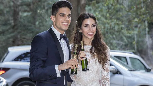 La pareja en su boda, el 18 de junio en Barcelona