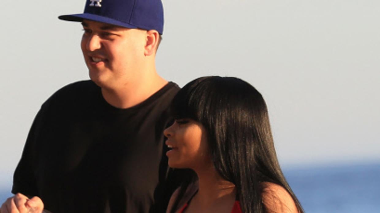 Rob Kardashian y Blac Chyna disfrutando de un día en la playa