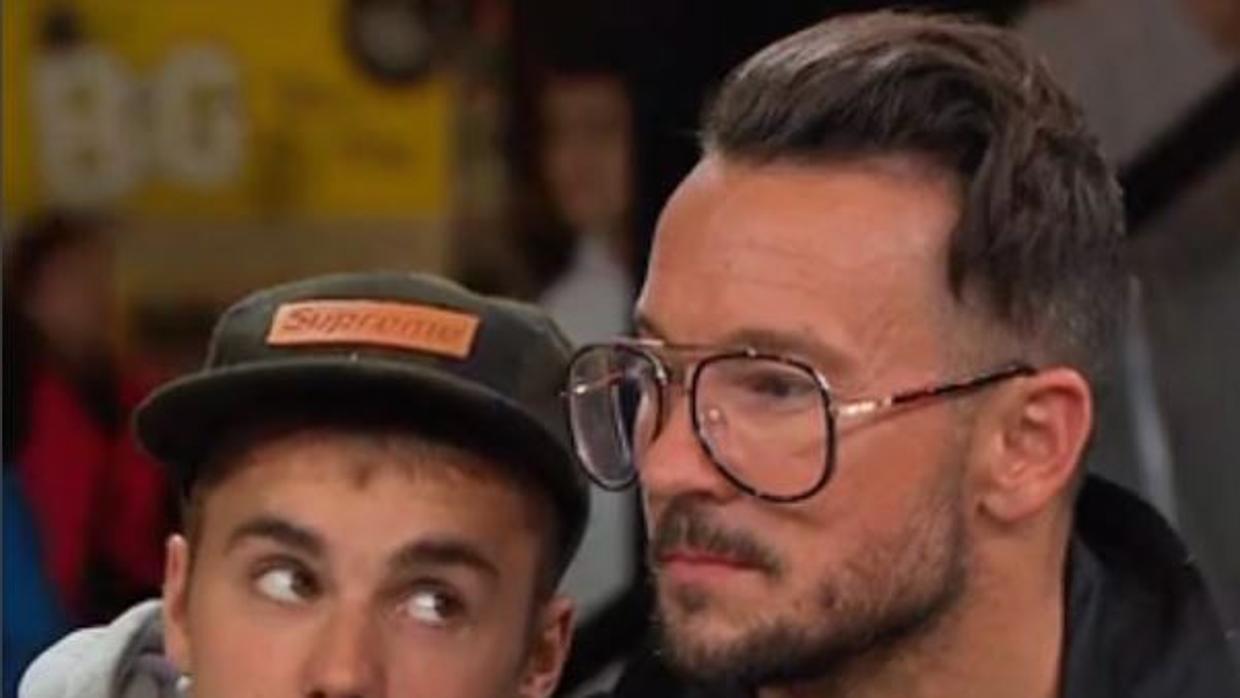 Justin Bieber junto a su pastor evangélico, Carl Lentz