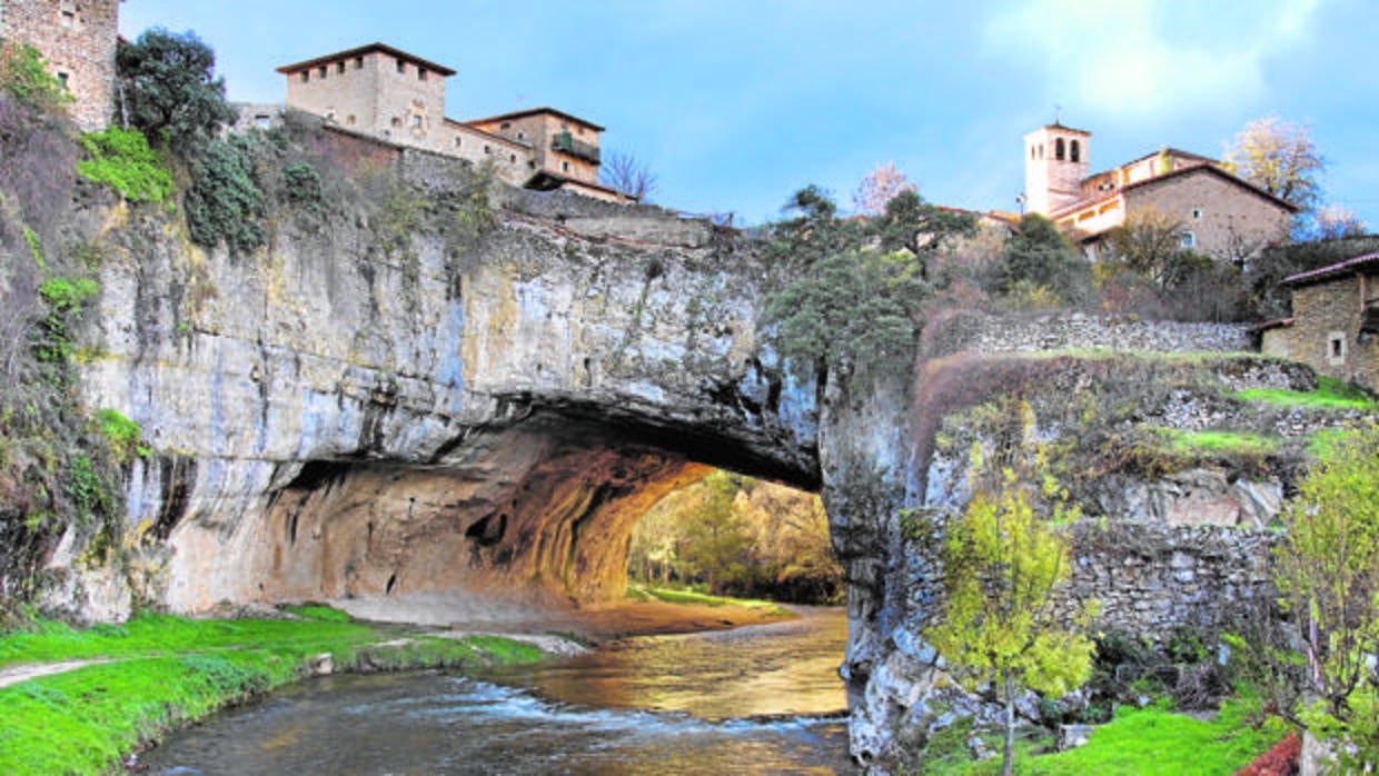 El puente natural del río Nela tiene más de 85 millones de años