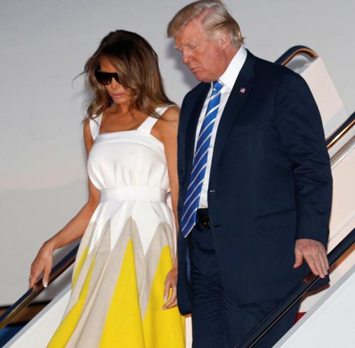 El matrimonio a su llegada al aeropuerto