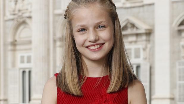 Todo sobre el vestido rojo de la Princesa de Asturias