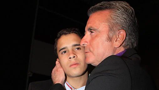 José Fernando junto a su padre Ortega Cano
