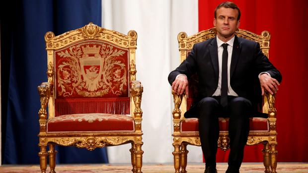 El escándalo llega a Francia con las mujeres de Emmanuel Macron