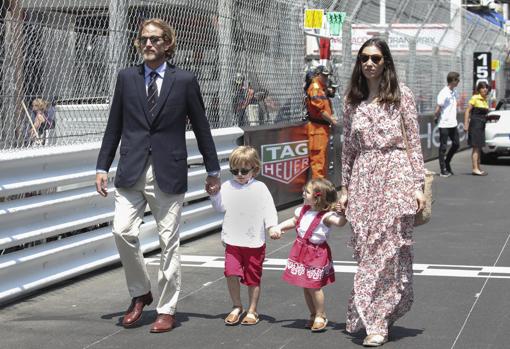 Tatiana Santo Domingo y Andrea Casiragh junto a sus hijos