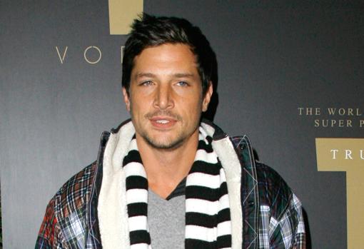 Simon Rex