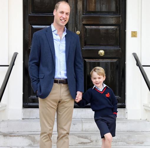 Guillermo de Inglaterra junto a su hijo Jorge