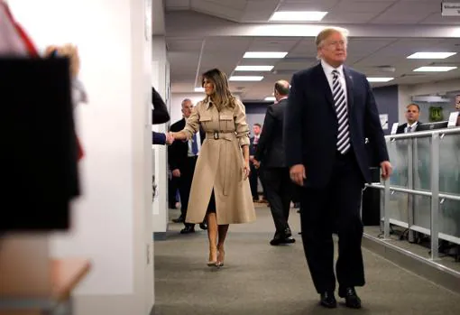 Melania Trump junto a su esposo, el presidente Donald Trump