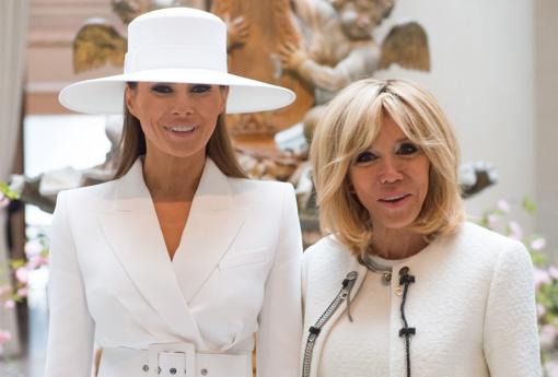 Melania Trump junto a Brigitte Macron