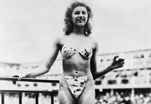 Michelle Bernardini, la primera mujer en posar en bikini para el ingeniero Louís Reard