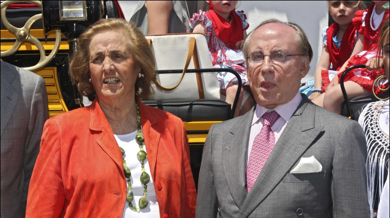 Teresa Rivero y José María Ruiz Mateos