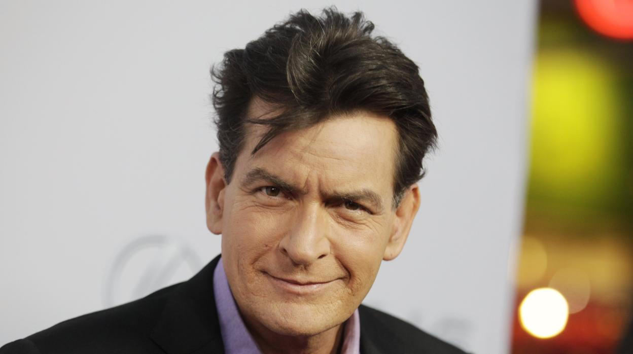 Charlie Sheen asegura no poder pagar la manutención de sus hijos