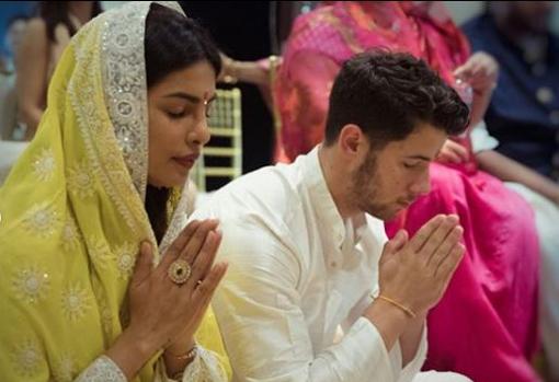 Priyanka Chopra y Nick Jonas confirman su compromiso con una ceremonia hindú