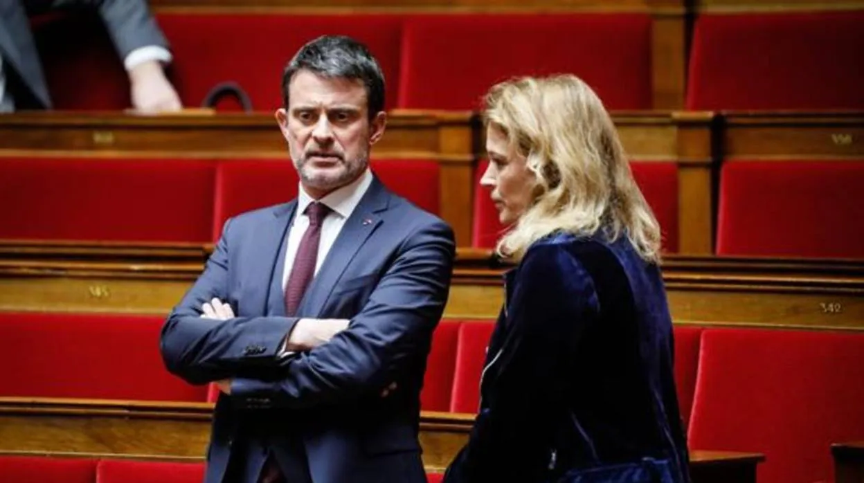 La novia de Manuel Valls no ve claro su futuro en Barcelona