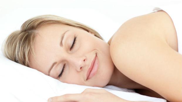 ¿Cumples estos seis pasos de cuidado de la piel antes de irte a dormir?