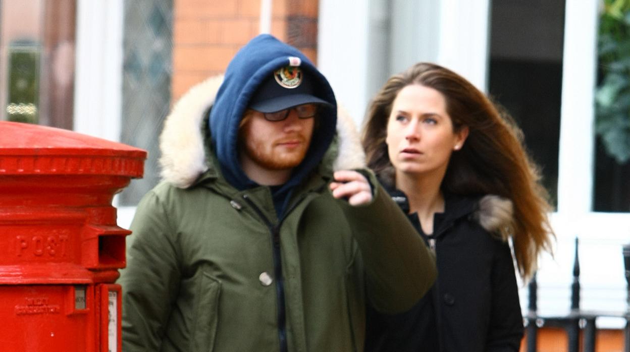 Ed Sheeran se casa en secreto con Cherry Seaborn