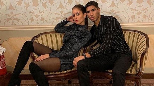 Hiba Abouk y el futbolista Achraf Hakimi confirman su relación